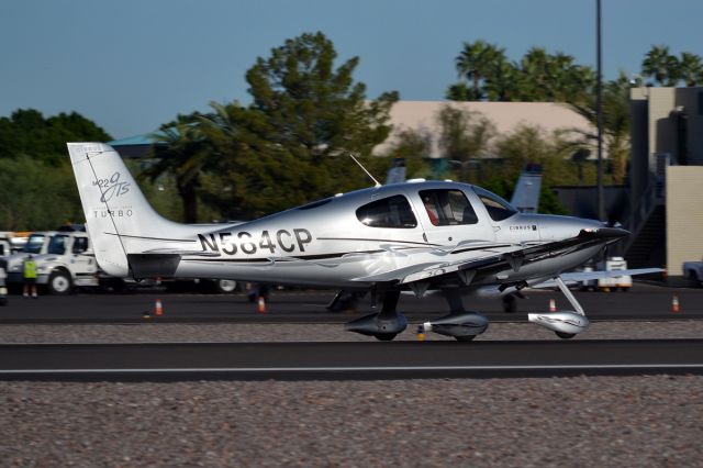 Cirrus SR-22 (N584CP)