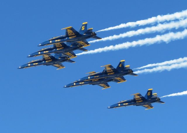 McDonnell Douglas FA-18 Hornet — - Blue Angels doing a fly-by over PHL prior to landing.