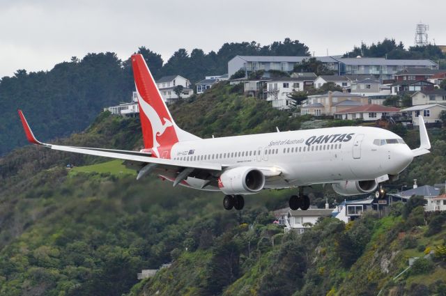 Boeing 737-800 (VH-VZZ)