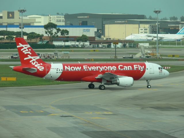 Airbus A320 (9M-AQR)