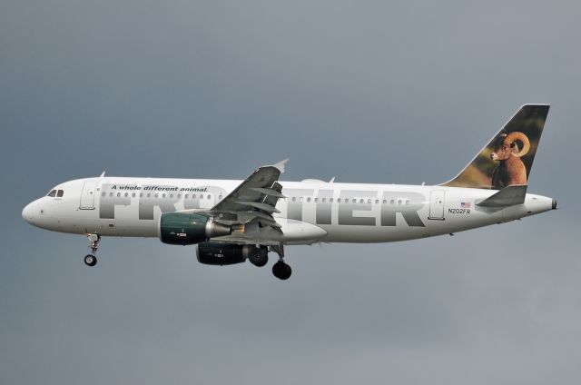 Airbus A320 (N202FR) - Seen at KDCA on 5/23/2010.    http://discussions.flightaware.com/profile.php?mode=viewprofile&u=269247