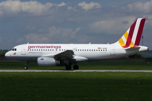 Airbus A319 (D-AGWU) - Airbus A319-132, Germanwings in new colors, Stuttgart-Echterdingen