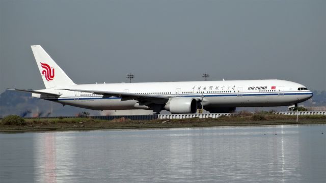 BOEING 777-300 (B-2087) - B2087, 3.6 Yearsbr /Air Chinabr /Boeing 777-300 (twin-jet) (B773 )br /06-Mar-2015 B773 San Francisco Intl (KSFO) Beijing Capital Intl (ZBAA / PEK) 14:13 PST 18:29 CST (+1) 12:16