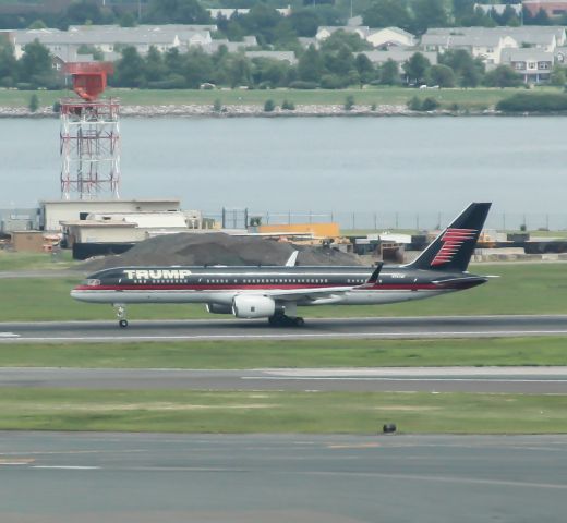 Boeing 757-200 (N757AF)