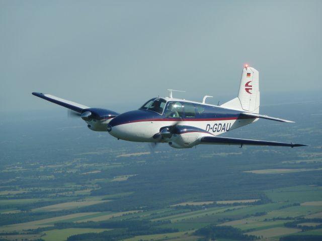 Beechcraft Travel Air (D-GDAU) - 1959 Beech Travel Air