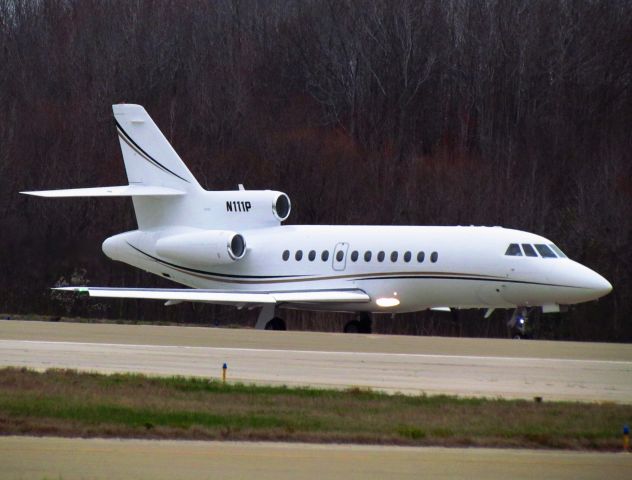 Dassault Falcon 900 (N111P)