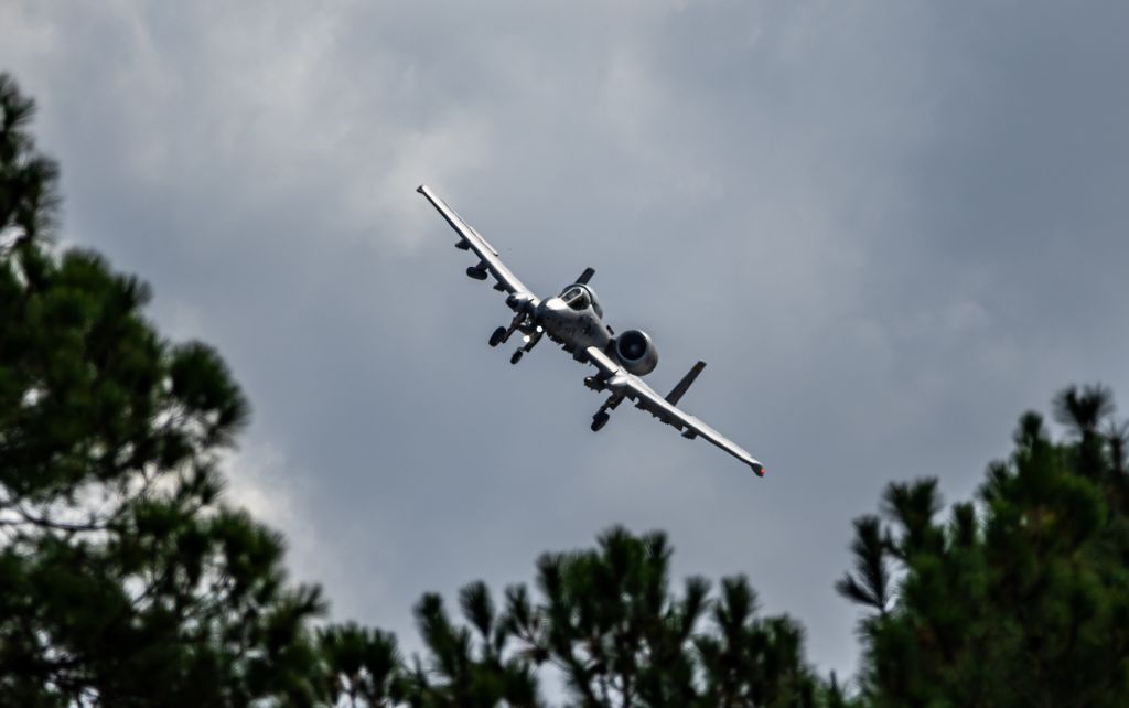 Fairchild-Republic Thunderbolt 2 — - Maryland ANG A10s arriving into Columbia Metropolitan Airport for the Gamecocks football game flyover. 