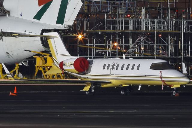 Learjet 45 (N4DA) - Resting @ SJOs ramp after arriving from KCLL a couple of days earlier.