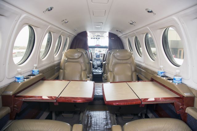 Beechcraft Super King Air 200 (N202FF)