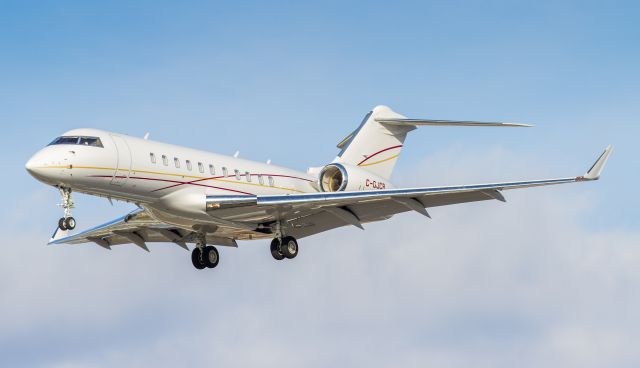 Bombardier Global 5000 (C-GJCB) - Chartright Air