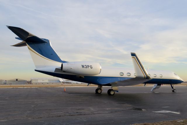 Gulfstream Aerospace Gulfstream V (N3PG) - Proctor & Gamble Gulfstream G550 1/31/14