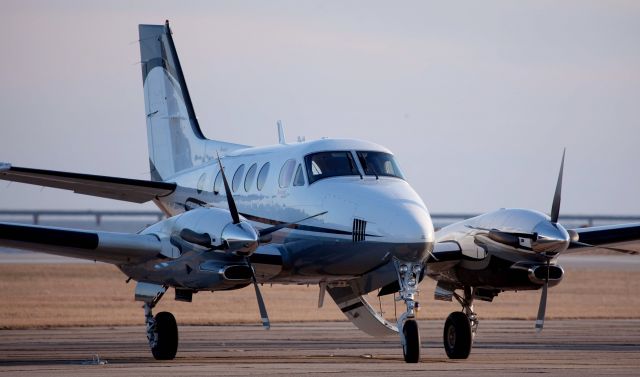 Beechcraft King Air 90 (N331JP) - RELIANT AIRs pristine King Air 90. RELIANT AIR has the lowest fuel price on the Danbury (KDXR) airport.