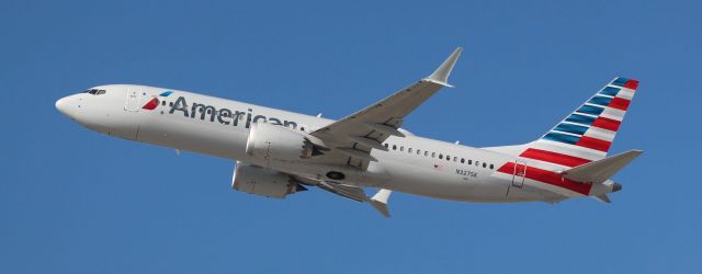 Boeing 737 MAX 8 (N327SK) - Taking off MIA on the afternoon of the 7th of March. 