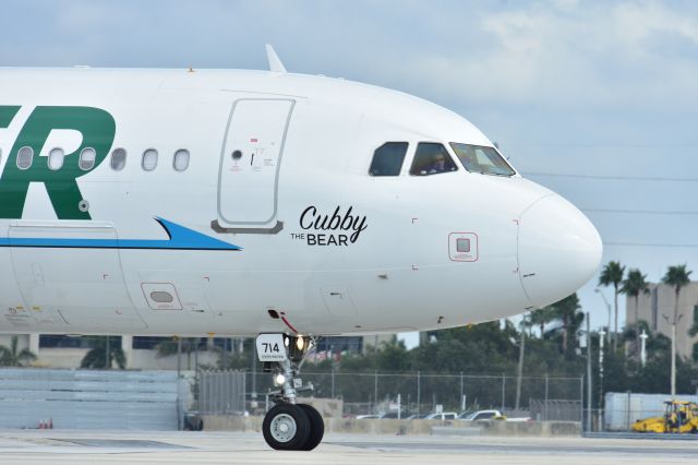 Airbus A321 — - N714FR