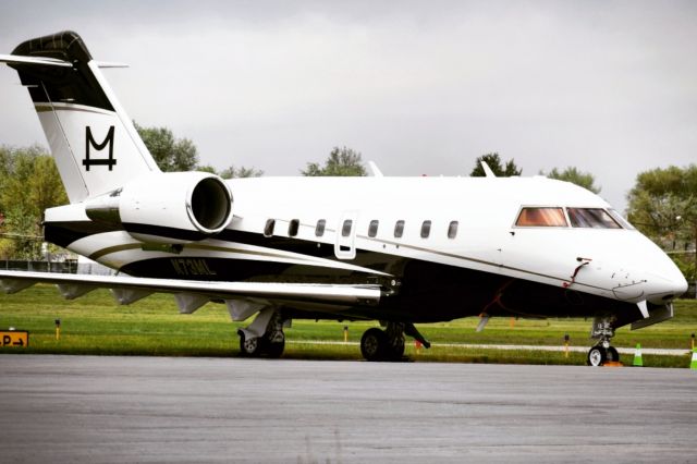 Canadair Challenger (N73ML) - Year: 1999br /Make: Bombardier br /Model: Challenger 601br /Opby: Private Owner 