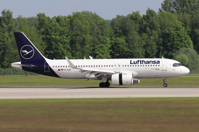 Airbus A320neo (D-AIJB)