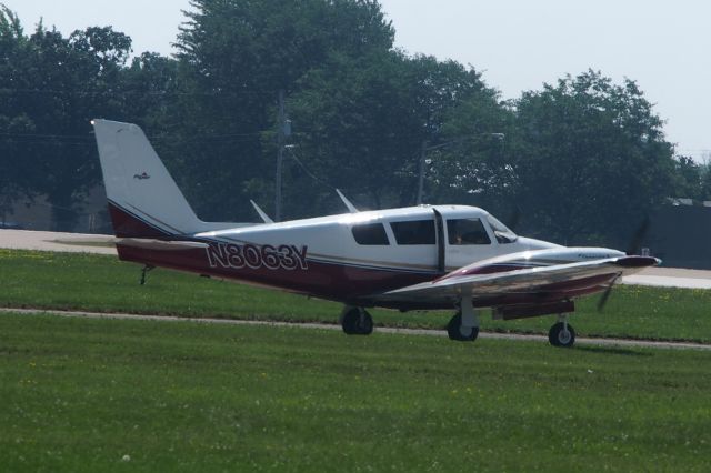 Piper PA-30 Twin Comanche (N8063Y)