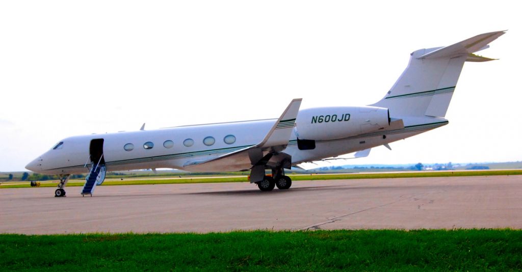 Gulfstream Aerospace Gulfstream V (N600JD) - G-V operated by John Deere, Inc.