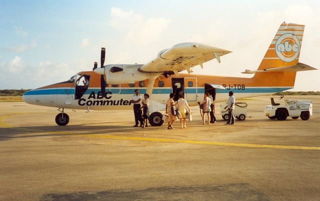 De Havilland Canada Twin Otter (PJ-TOB) - ABC Commuter Airways DHC6-300 cn773 Archief 1988