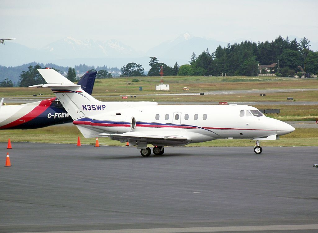 Hawker Siddeley HS-125-400 (N35WP)