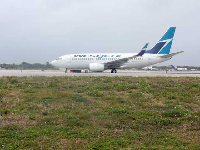 Boeing 737-700 (CF1WJ)