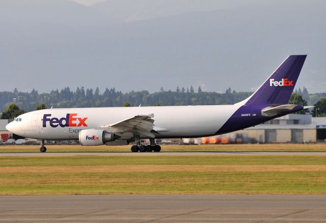 Airbus A300F4-600 (N660FE)