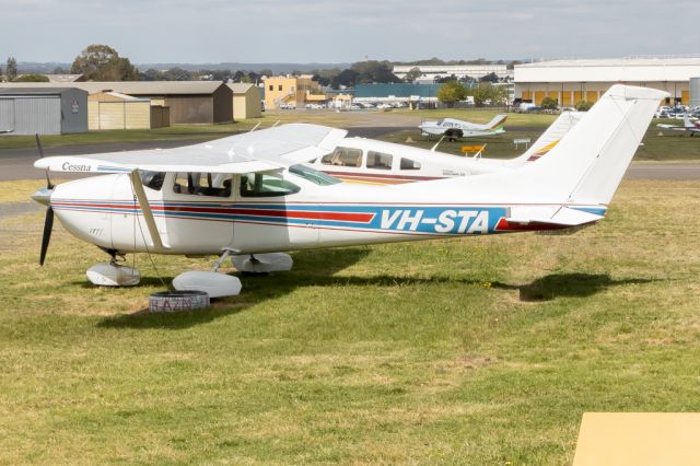 Cessna Skylane (VH-STA)