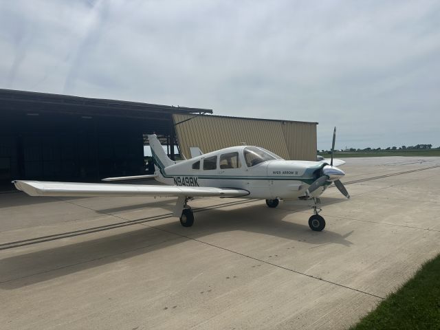 Piper Cherokee Arrow (N9498K)