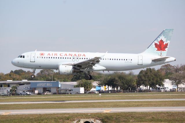 Airbus A320 (C-FTJQ) - Air Canada Flight 1228 (C-FTJQ) arrives at Sarasota-Bradenton International Airport following flight from Toronto-Pearson International Airport