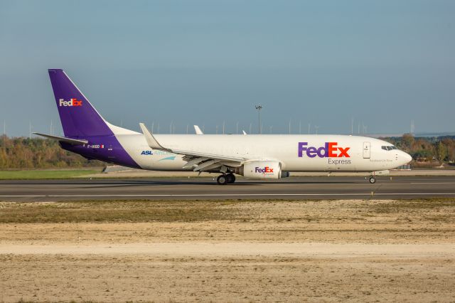 Boeing 737-700 (F-HIQD)