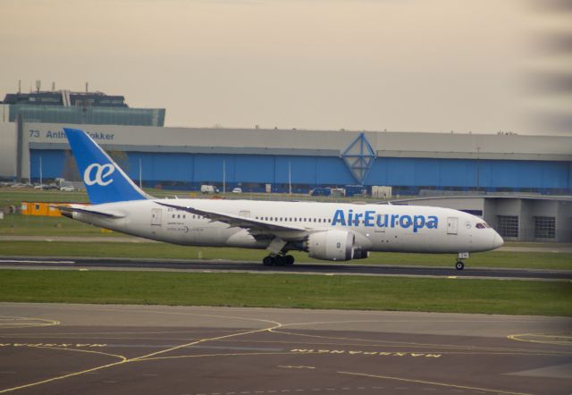 Boeing 787-8 (EC-MMX) - Air Europa B787-8 cn36415 take off rwy24 EHAM  lsd from Smbc 13-4-2022