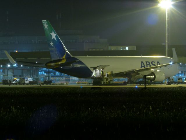 BOEING 767-300 (PR-ABD)