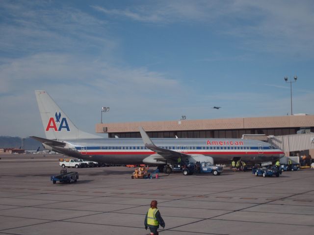 Boeing 737-800 (N976AN) - 737 800 American Airlines