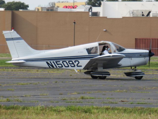 Piper Cherokee (N15092)