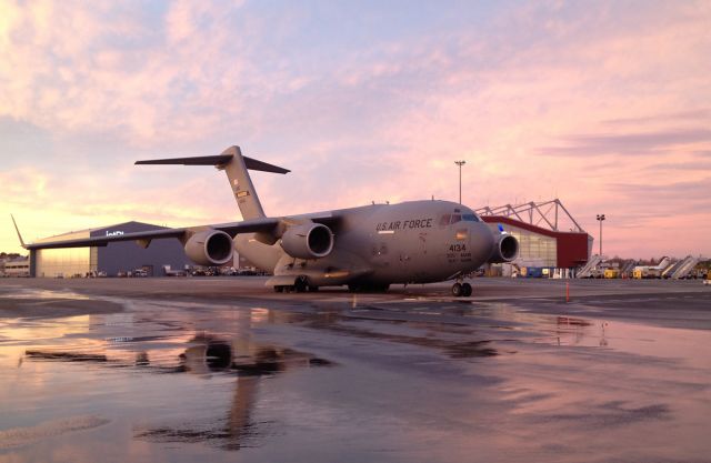 Boeing Globemaster III (04-4137) - Reflecting........   RIP Mayor Tom Menino