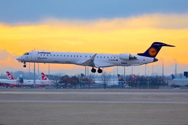 Canadair Regional Jet CRJ-900 (D-ACKA)