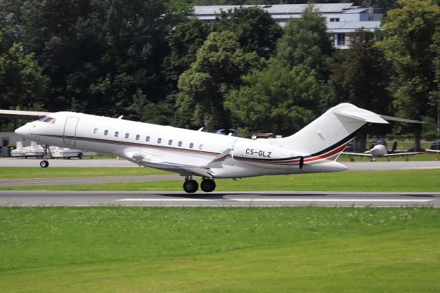 Bombardier Global 5000 (CS-GLZ)