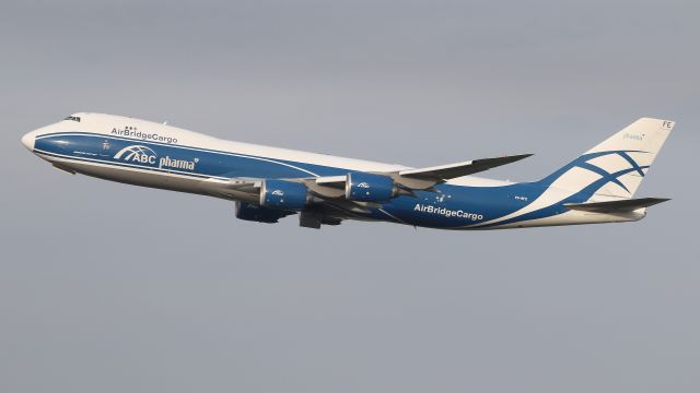 BOEING 747-8 (VQ-BFE)