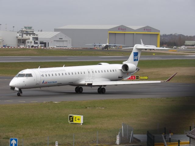 Canadair Regional Jet CRJ-900 (EC-JZV)