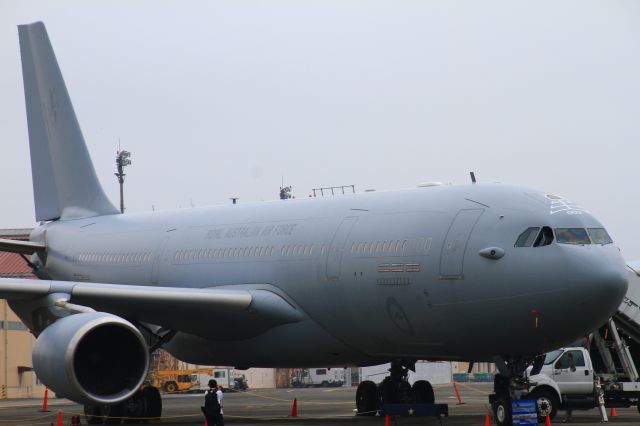 Airbus A330-200 (A39003)