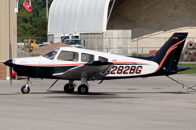 Piper Cherokee (N282BG) - Bowling Green Flight Center