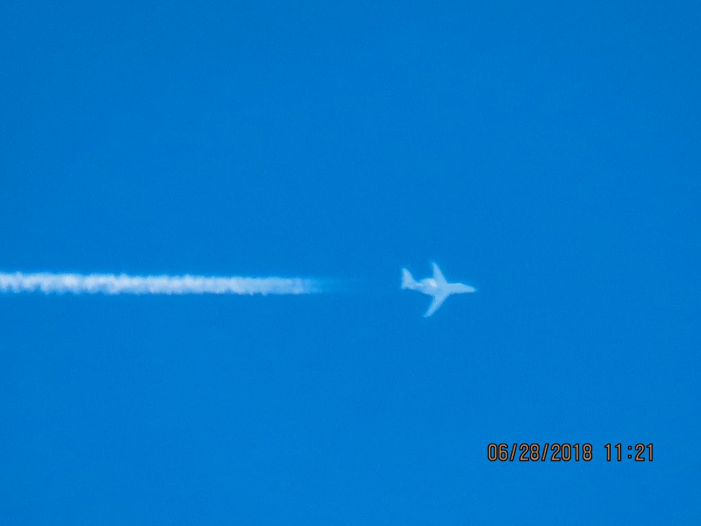 Embraer Phenom 300 (N3RL)