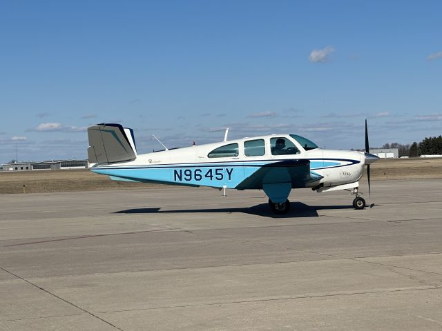 Beechcraft 35 Bonanza (N9645Y)