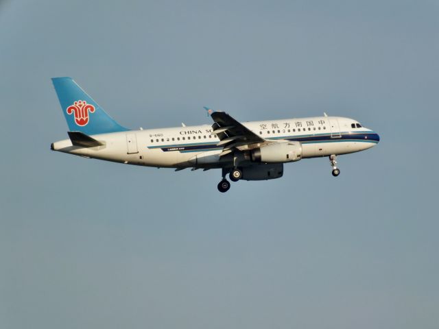 Airbus A319 (B-6160)