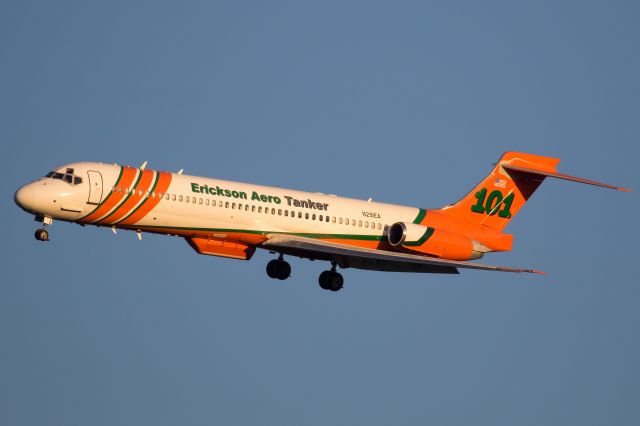 McDonnell Douglas MD-87 (N291EA)