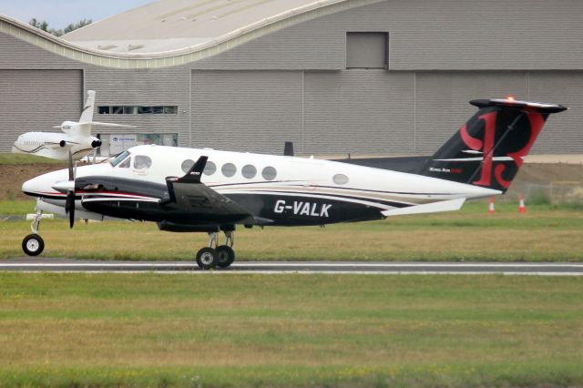 Beechcraft Super King Air 200 (G-VALK) - Departing rwy 24 on 11-Aug-23 heading for EIDW.