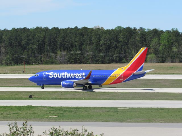 BOEING 737-300 (N361SW)