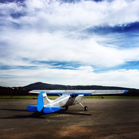 Cessna 170 (N1349D) - A nice fall flight to Grant Co (W99) from N1349Ds home in KCHO.