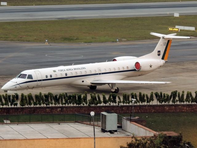 Embraer ERJ-145 (FAB2526) - Embraer ERJ-145ER (C-99A) (CN 145137) Força Aérea Brasileira - "Ex: Rio-Sul PT-SPO" - Aeroporto de Congonhas/São Paulo (CGH/SBSP) , Brazil