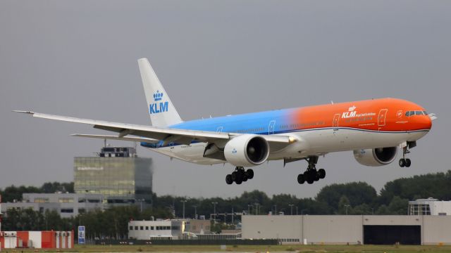 BOEING 777-300 (PH-BVA) - Orange Pride back on here home base, after first line flight in this colors.